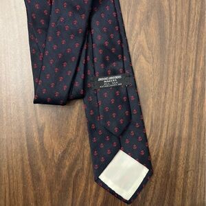 Brooks Brothers Blue and Red Silk Tie